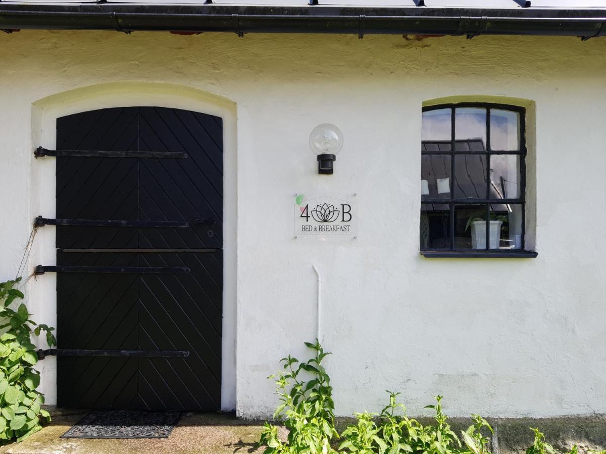 4B Oesterlen Bed & Breakfast Tomelilla Eksteriør billede