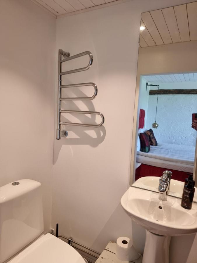4B Oesterlen Bed & Breakfast Tomelilla Eksteriør billede